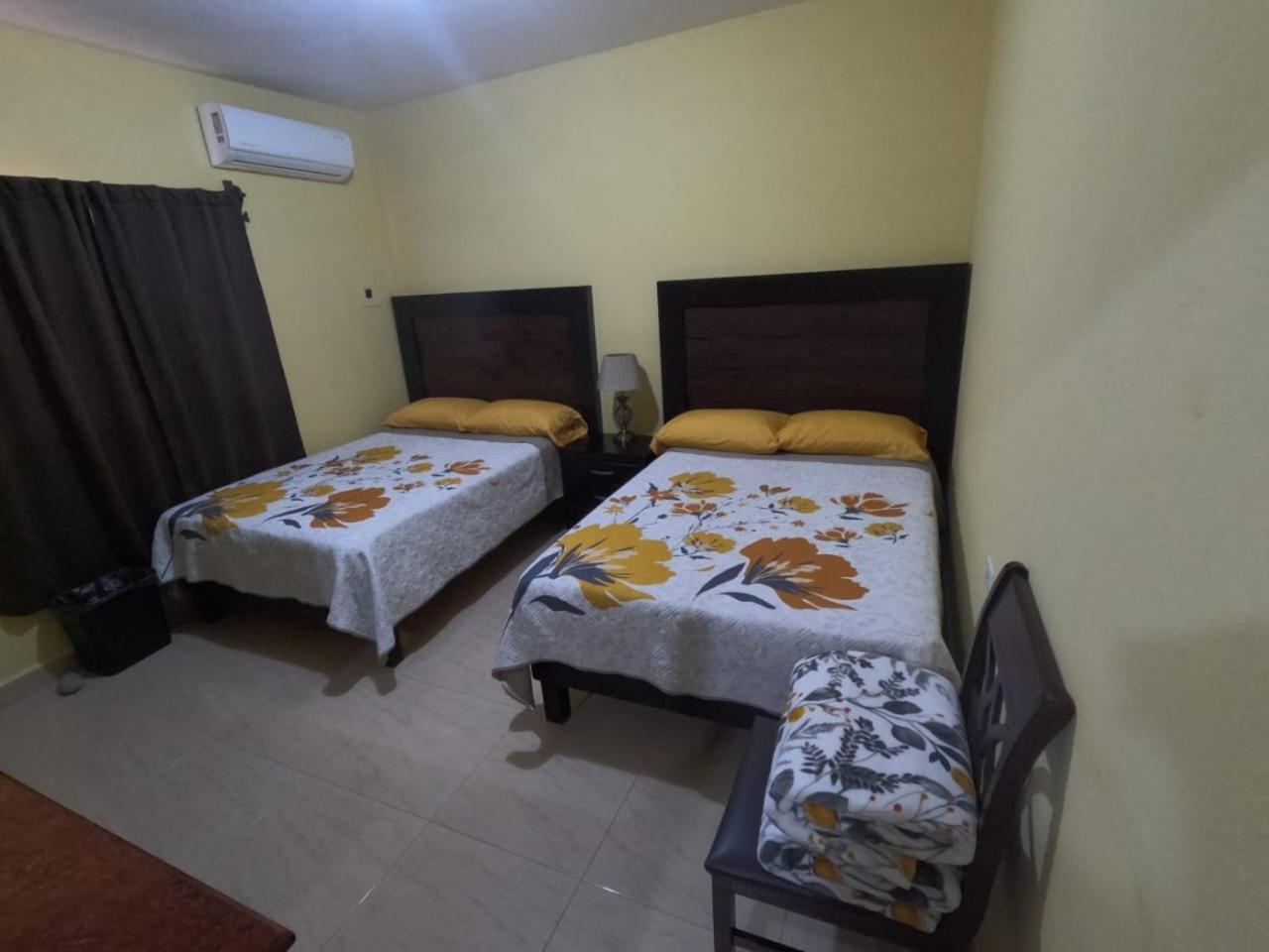 Hotel Prado'S Puerto San Carlos Экстерьер фото